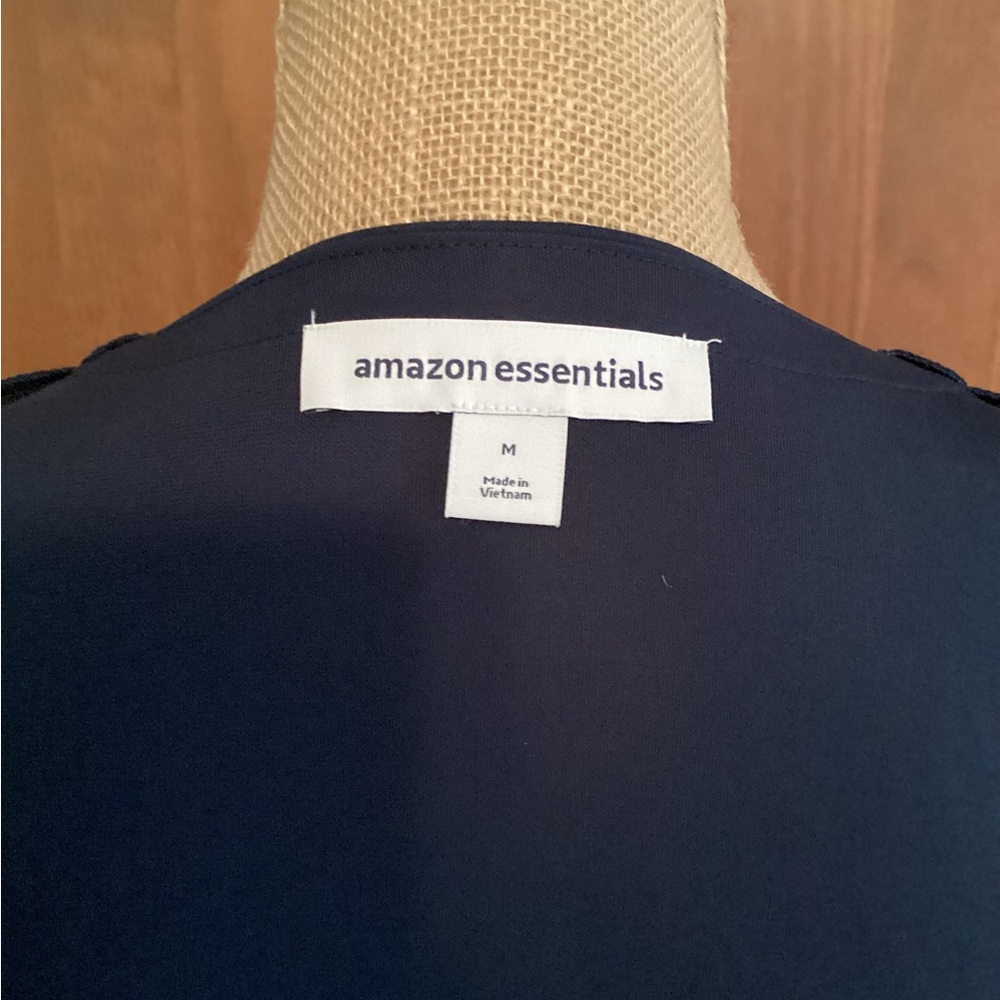 Amazon Essentials Navy Wrap Dress NWT - Picture 4 of 5